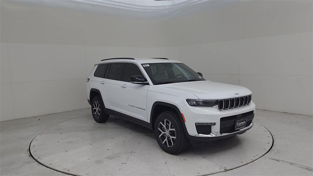 new 2025 Jeep Grand Cherokee L car, priced at $45,434