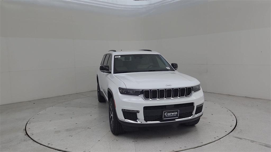 new 2025 Jeep Grand Cherokee L car, priced at $45,434