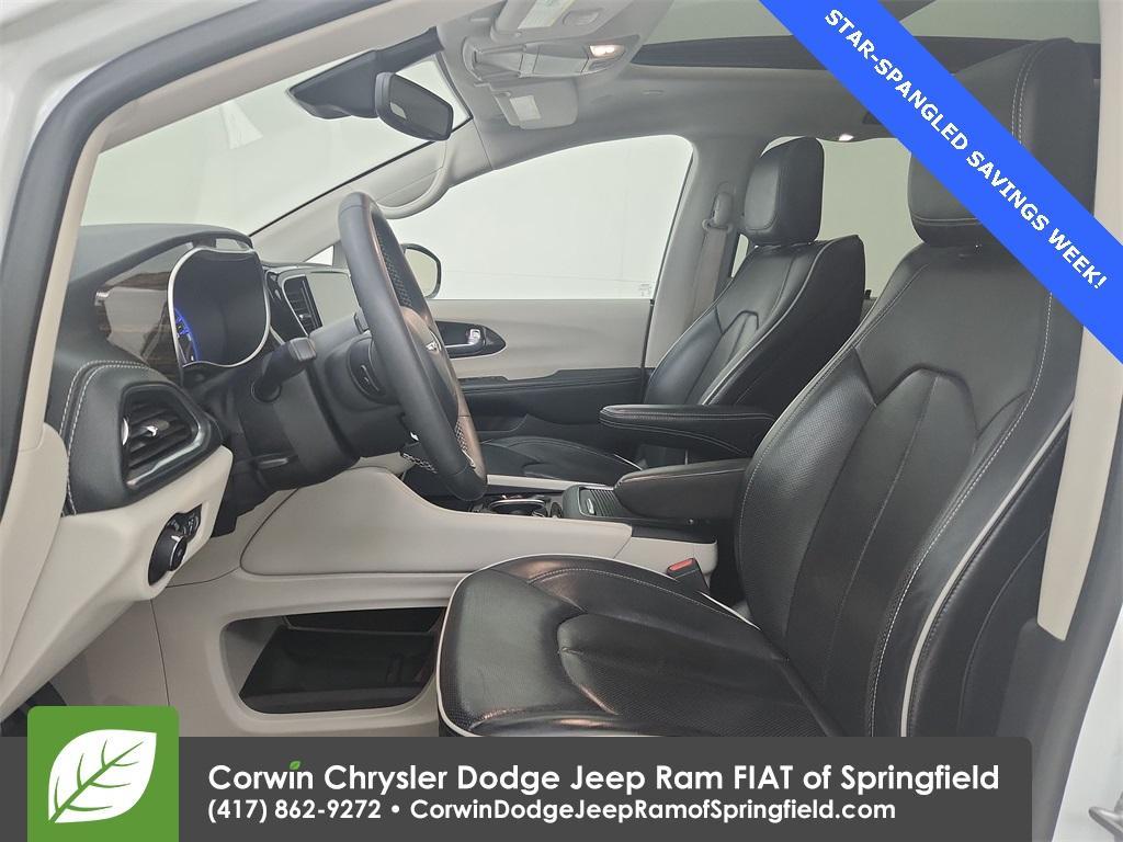 used 2023 Chrysler Pacifica car, priced at $27,434
