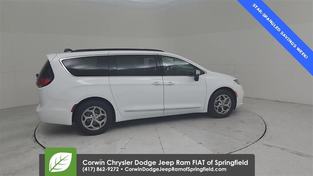 used 2023 Chrysler Pacifica car, priced at $27,434