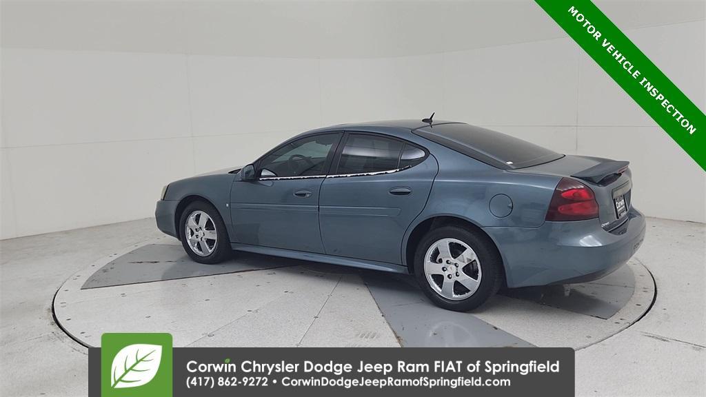 used 2007 Pontiac Grand Prix car, priced at $5,500