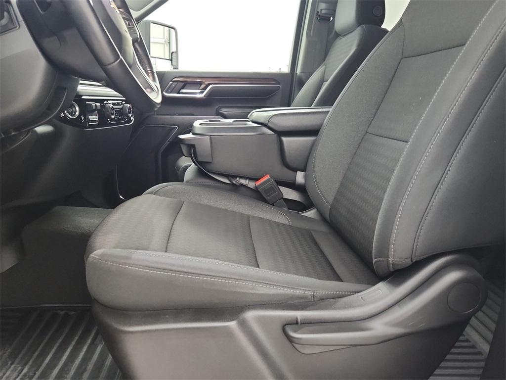 used 2024 Chevrolet Silverado 2500 car, priced at $49,520