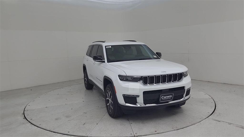 new 2025 Jeep Grand Cherokee L car, priced at $44,538