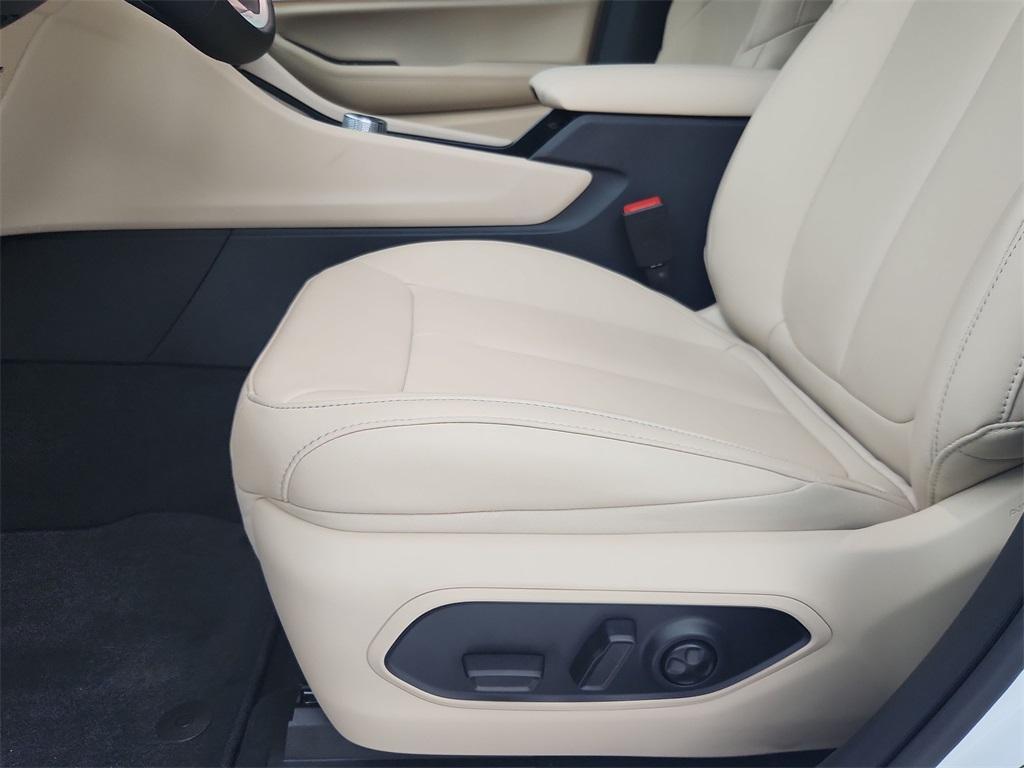 new 2025 Jeep Grand Cherokee L car, priced at $44,538