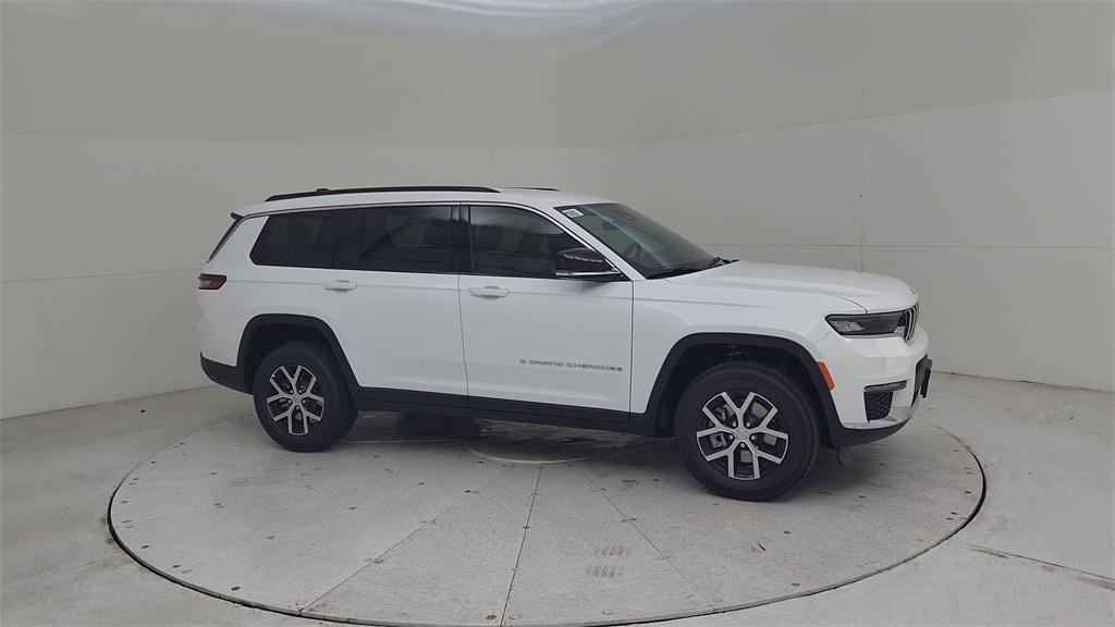 new 2025 Jeep Grand Cherokee L car, priced at $44,538