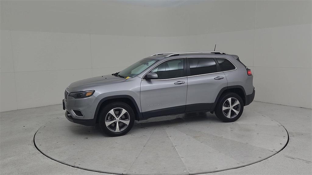 used 2021 Jeep Cherokee car, priced at $23,993