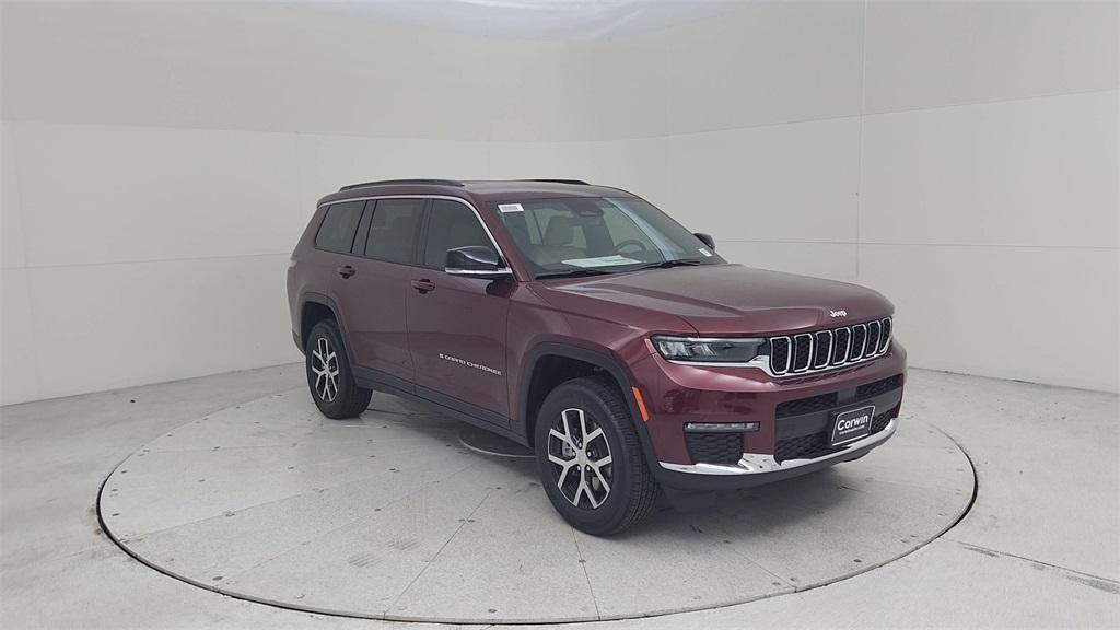 new 2025 Jeep Grand Cherokee L car, priced at $45,074