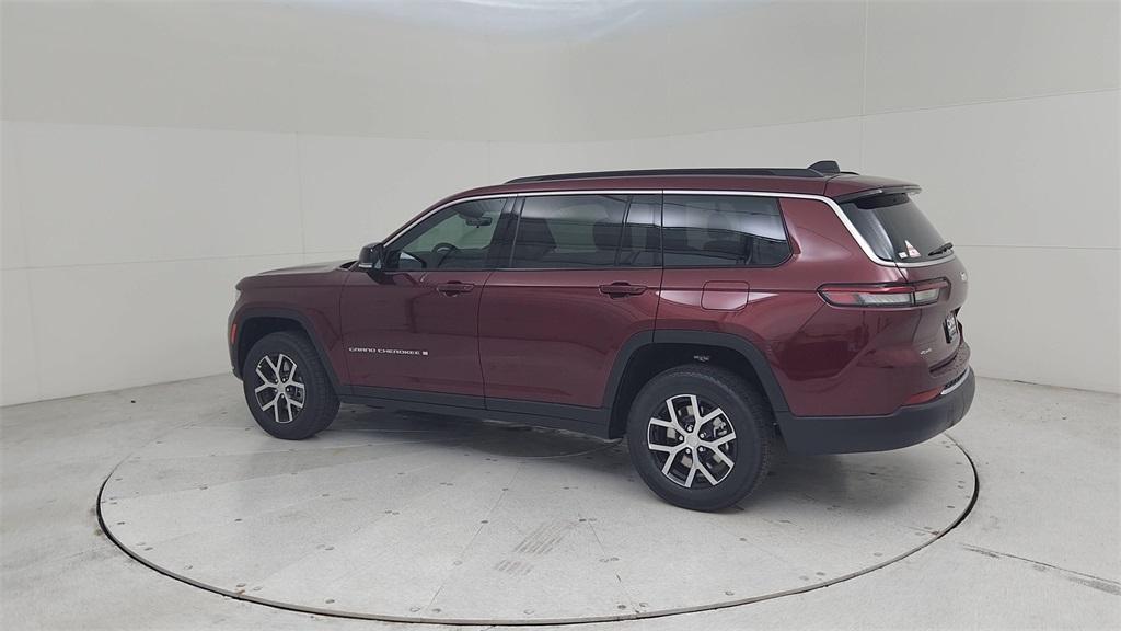 new 2025 Jeep Grand Cherokee L car, priced at $45,074