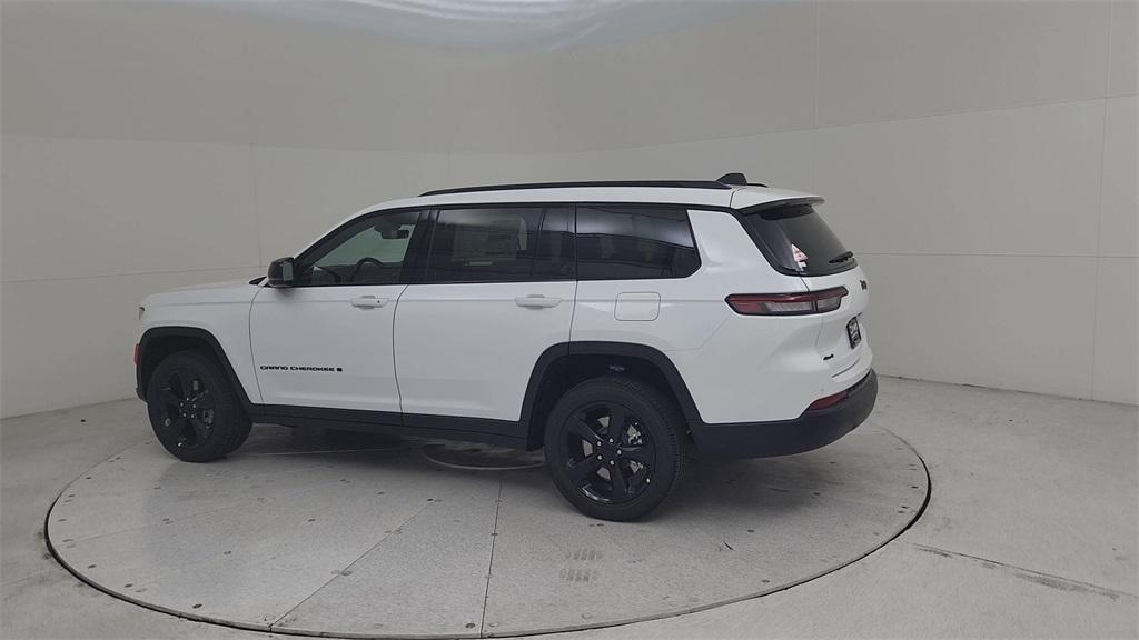 new 2025 Jeep Grand Cherokee L car, priced at $44,824