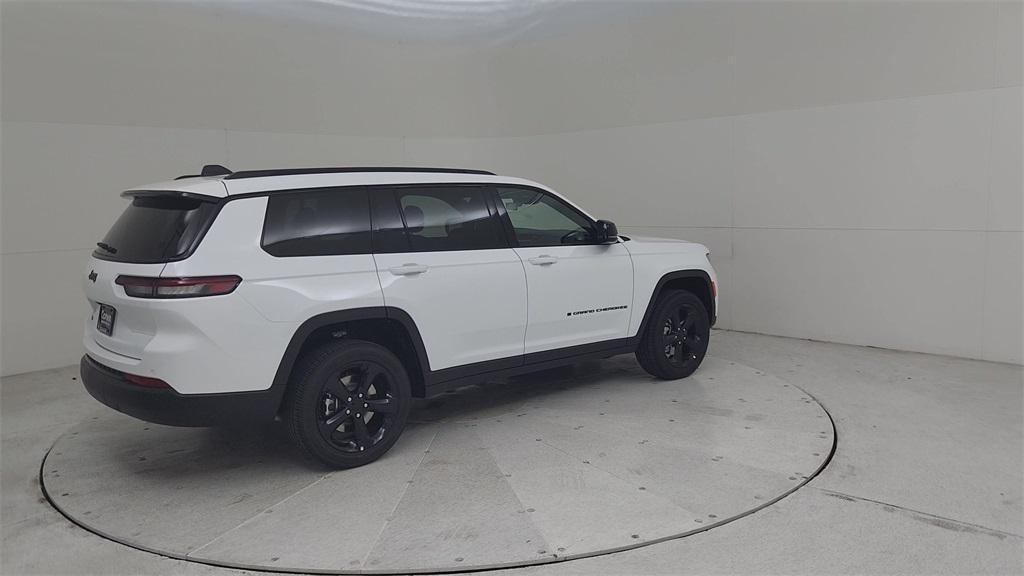 new 2025 Jeep Grand Cherokee L car, priced at $44,824
