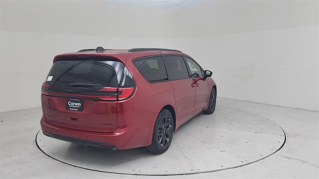 new 2025 Chrysler Pacifica car, priced at $48,740