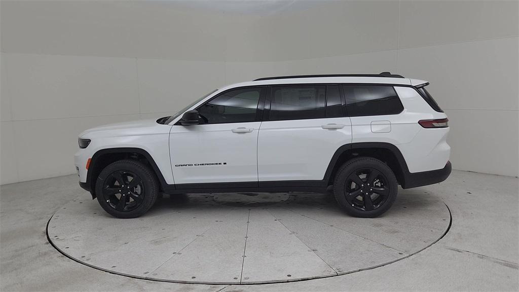 new 2025 Jeep Grand Cherokee L car, priced at $47,810