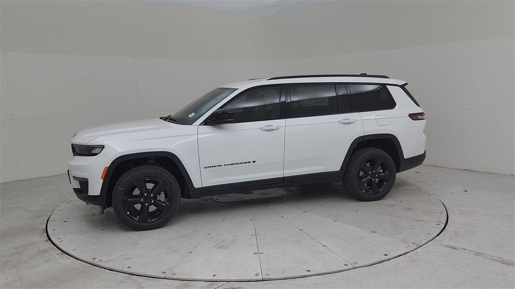 new 2025 Jeep Grand Cherokee L car, priced at $47,810
