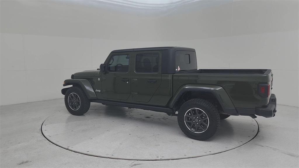 used 2022 Jeep Gladiator car, priced at $32,000