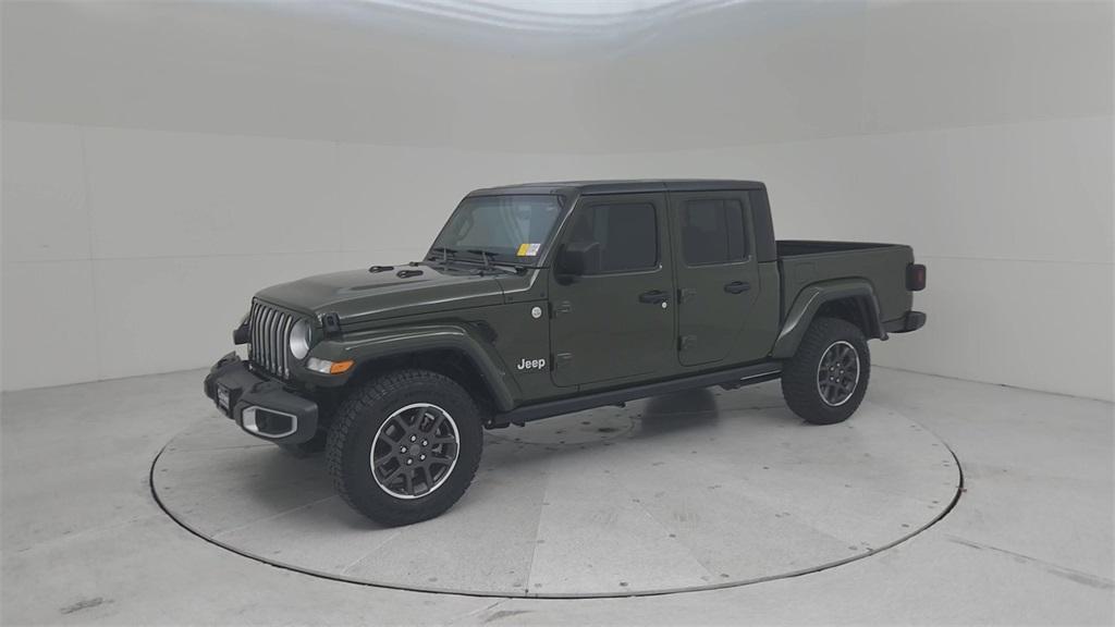 used 2022 Jeep Gladiator car, priced at $32,000