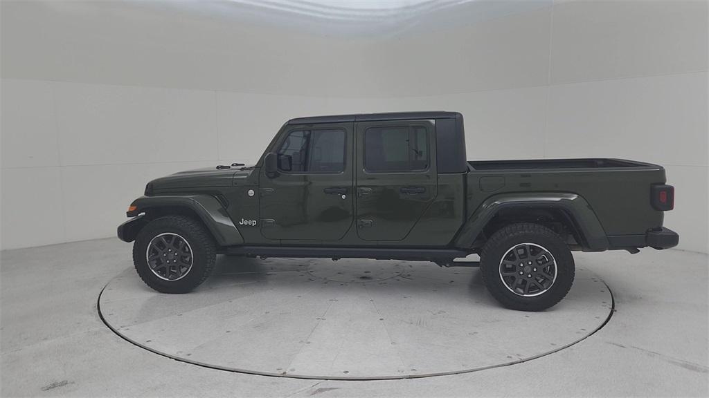 used 2022 Jeep Gladiator car, priced at $32,000