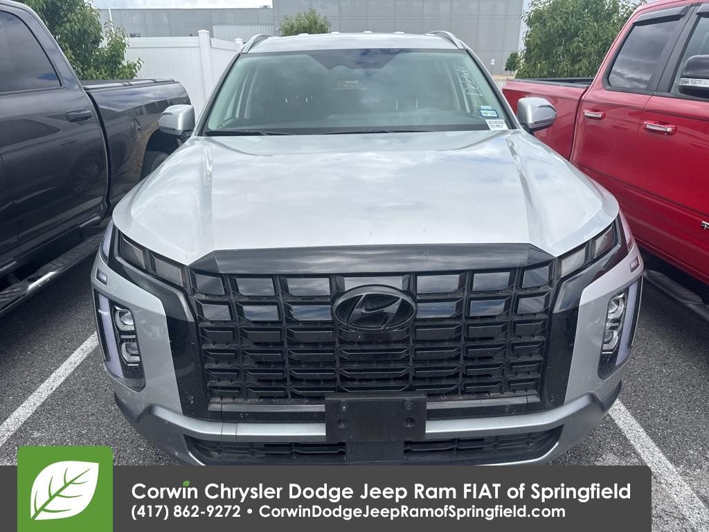 used 2025 Hyundai Palisade car, priced at $37,645