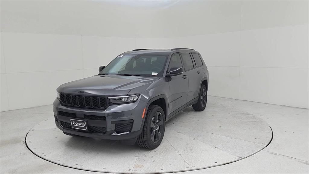 new 2024 Jeep Grand Cherokee L car, priced at $45,895