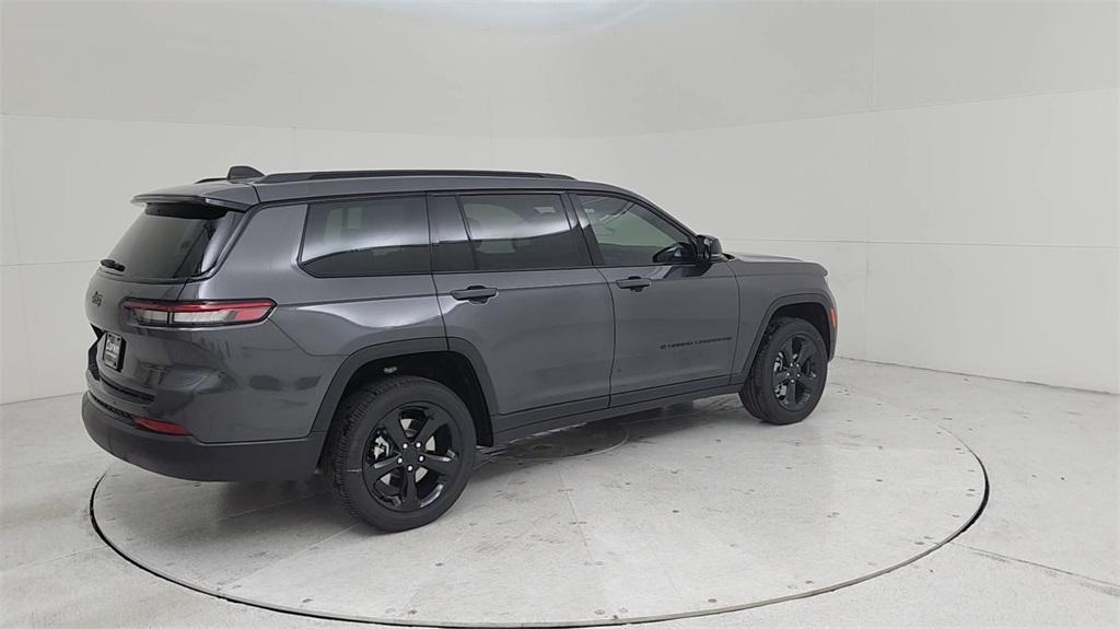 new 2024 Jeep Grand Cherokee L car, priced at $45,895