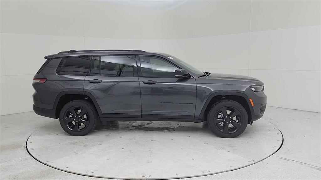 new 2024 Jeep Grand Cherokee L car, priced at $45,895