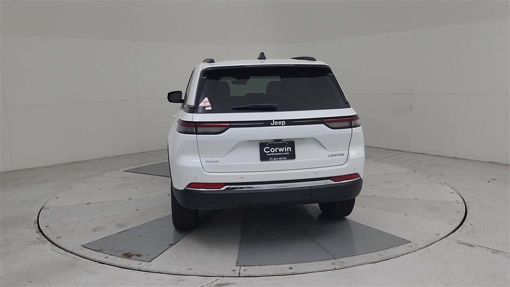 new 2025 Jeep Grand Cherokee car, priced at $46,439
