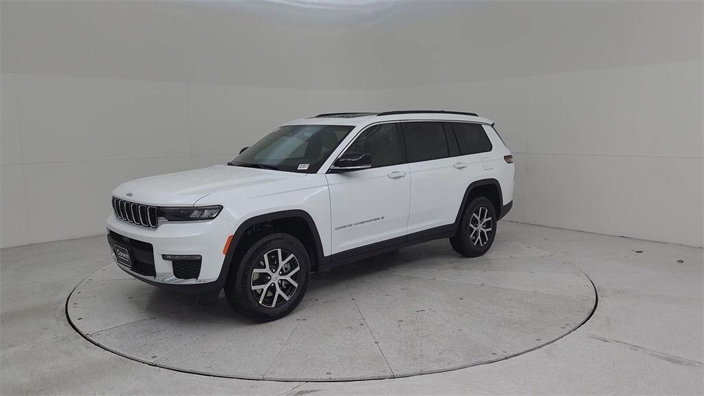 new 2025 Jeep Grand Cherokee L car, priced at $47,565