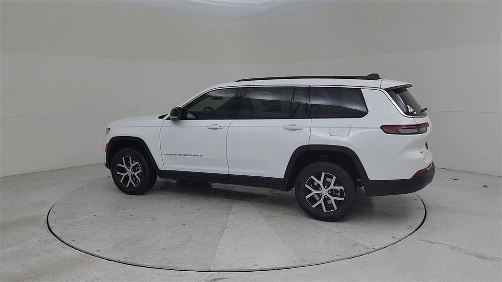 new 2025 Jeep Grand Cherokee L car, priced at $47,565