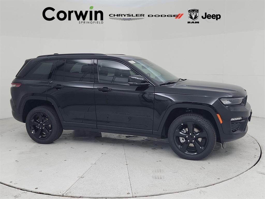 new 2025 Jeep Grand Cherokee car, priced at $47,039