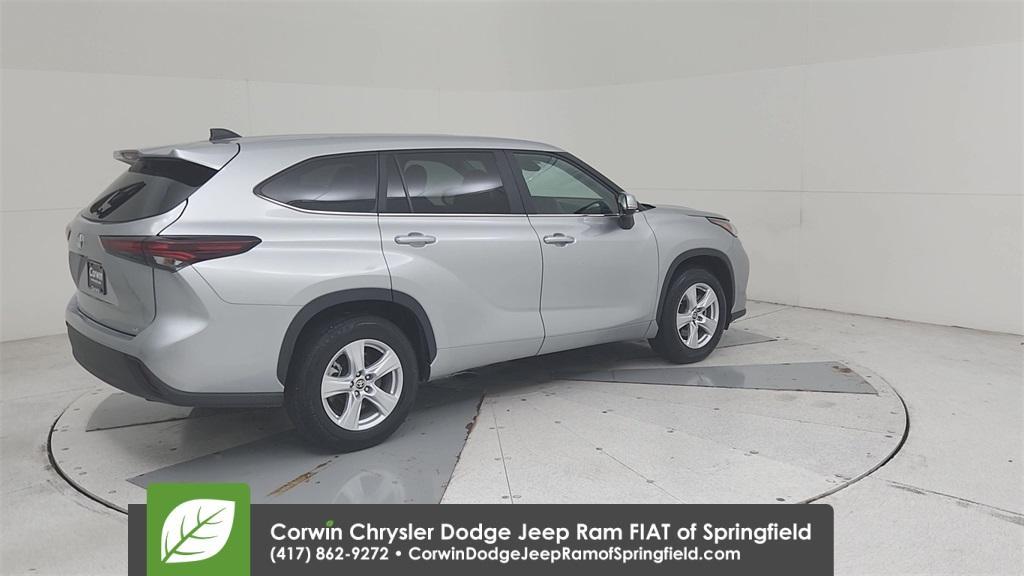 used 2024 Toyota Highlander car, priced at $33,000