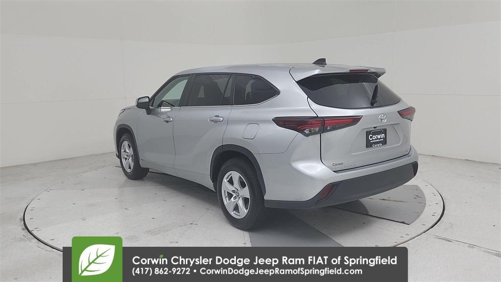 used 2024 Toyota Highlander car, priced at $33,000