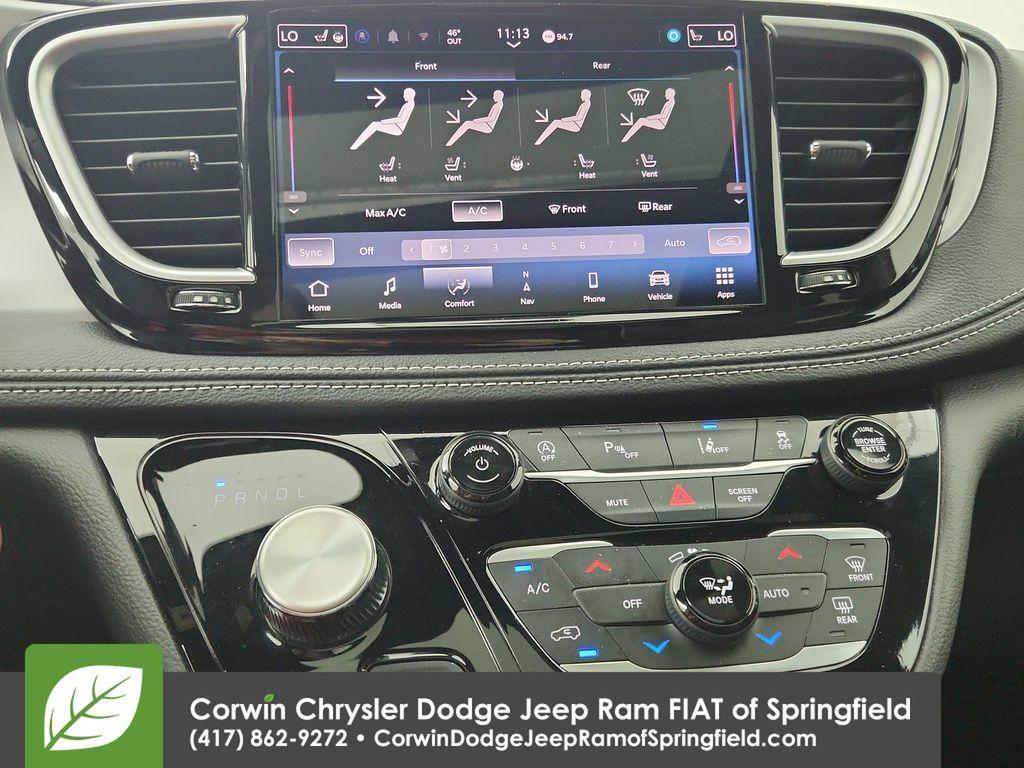 used 2025 Chrysler Pacifica car, priced at $37,411