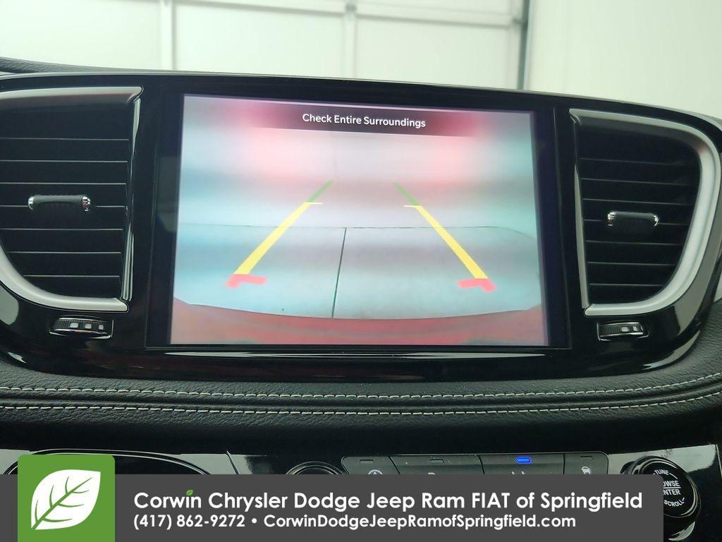 used 2025 Chrysler Pacifica car, priced at $37,411