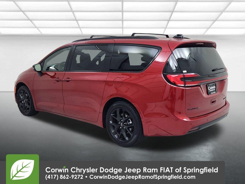 used 2025 Chrysler Pacifica car, priced at $37,411