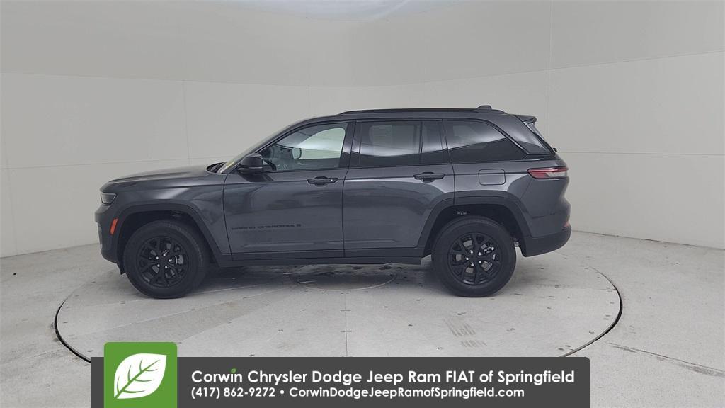 used 2024 Jeep Grand Cherokee car, priced at $40,464