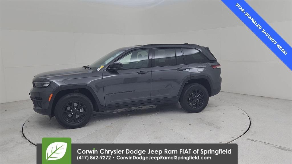 used 2024 Jeep Grand Cherokee car, priced at $38,889