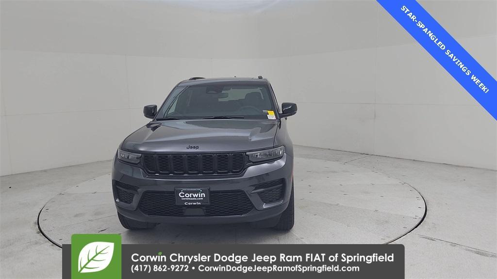 used 2024 Jeep Grand Cherokee car, priced at $38,889