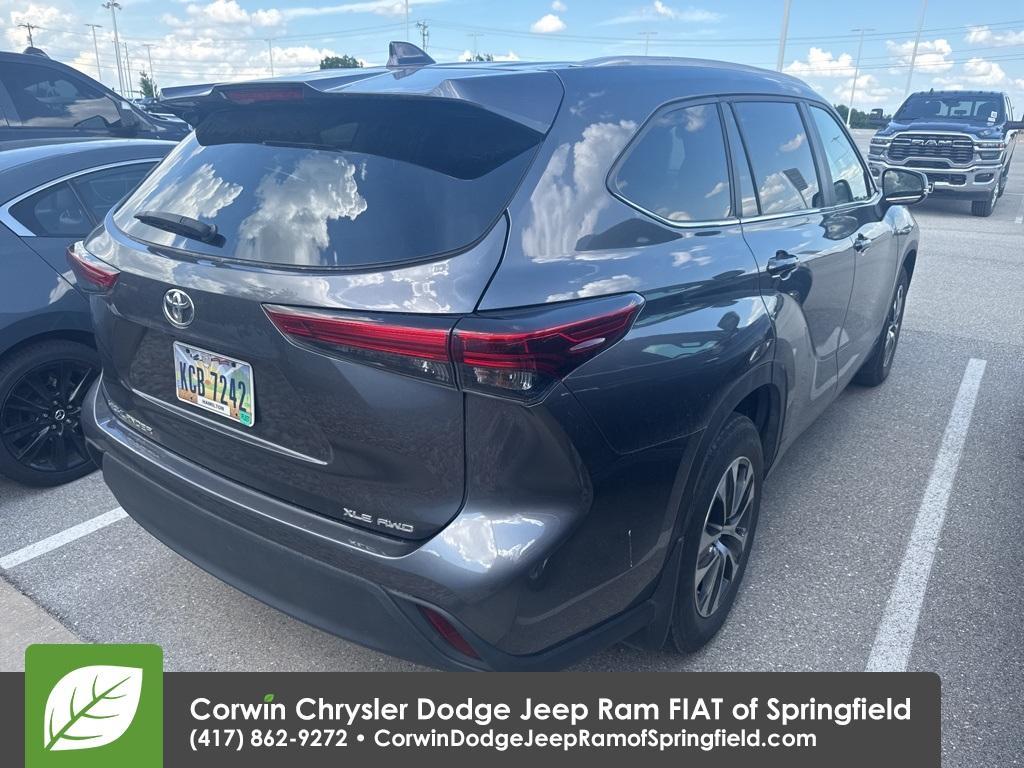 used 2023 Toyota Highlander car, priced at $38,860