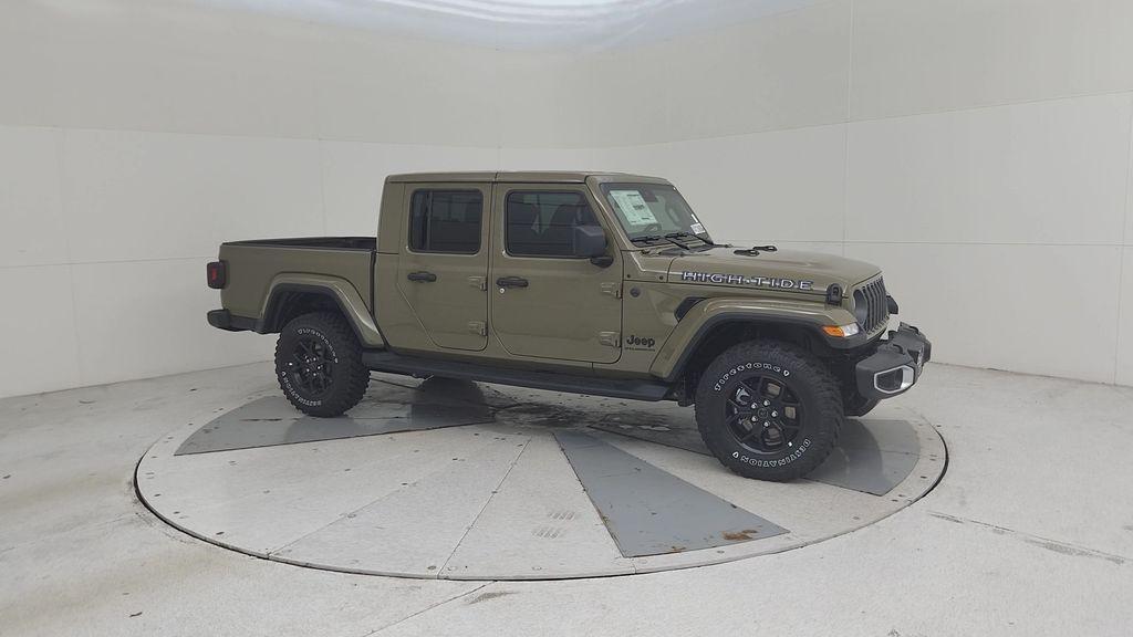 new 2025 Jeep Gladiator car, priced at $46,198
