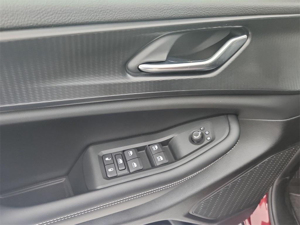 new 2025 Jeep Grand Cherokee L car, priced at $44,080