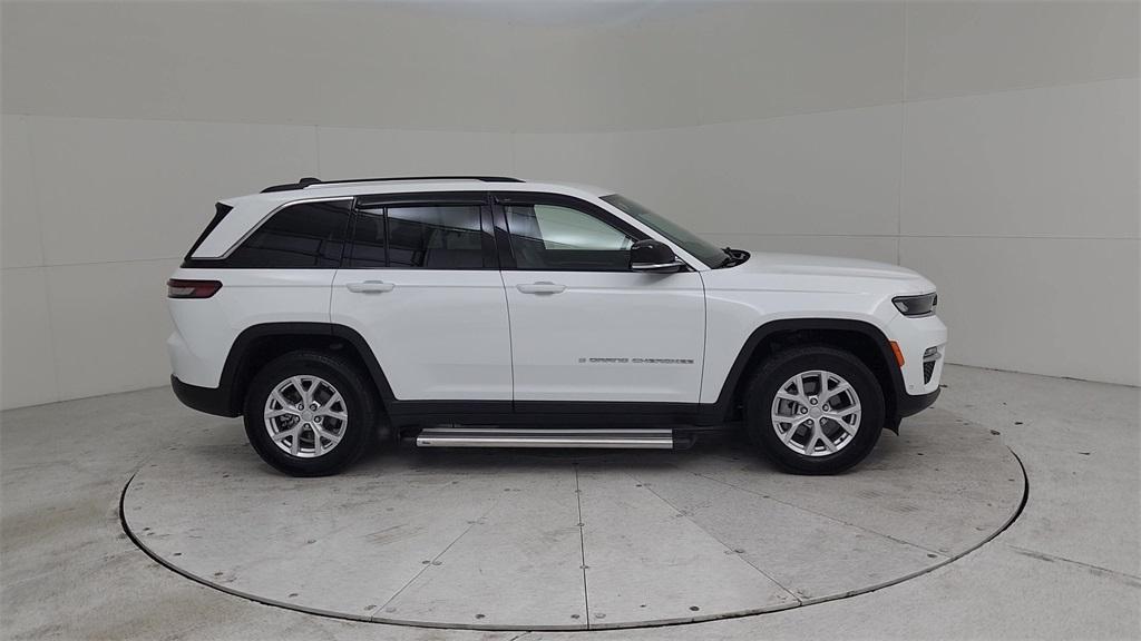 used 2023 Jeep Grand Cherokee car, priced at $33,000