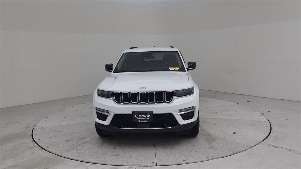 used 2023 Jeep Grand Cherokee car, priced at $33,000