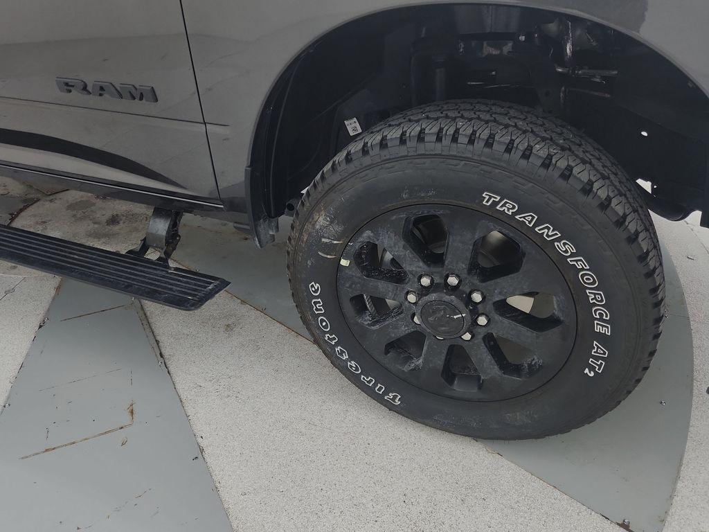 new 2025 Ram 2500 car, priced at $80,916