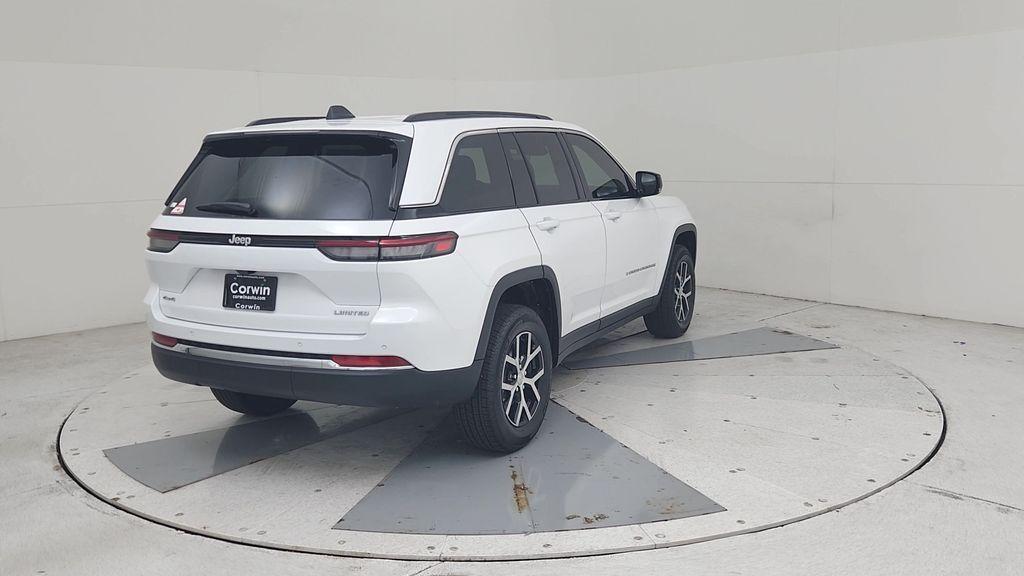 new 2025 Jeep Grand Cherokee car, priced at $44,072