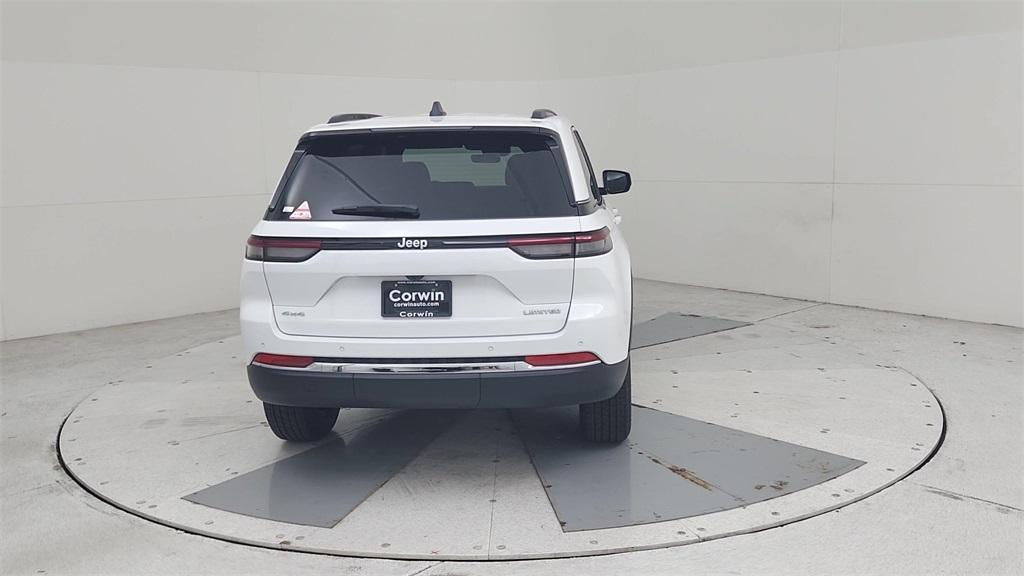 new 2025 Jeep Grand Cherokee car, priced at $44,572