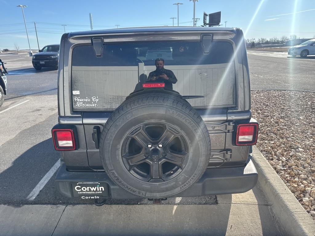 used 2022 Jeep Wrangler Unlimited car, priced at $32,900