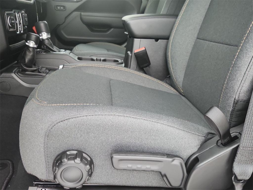 new 2025 Jeep Wrangler car, priced at $41,835