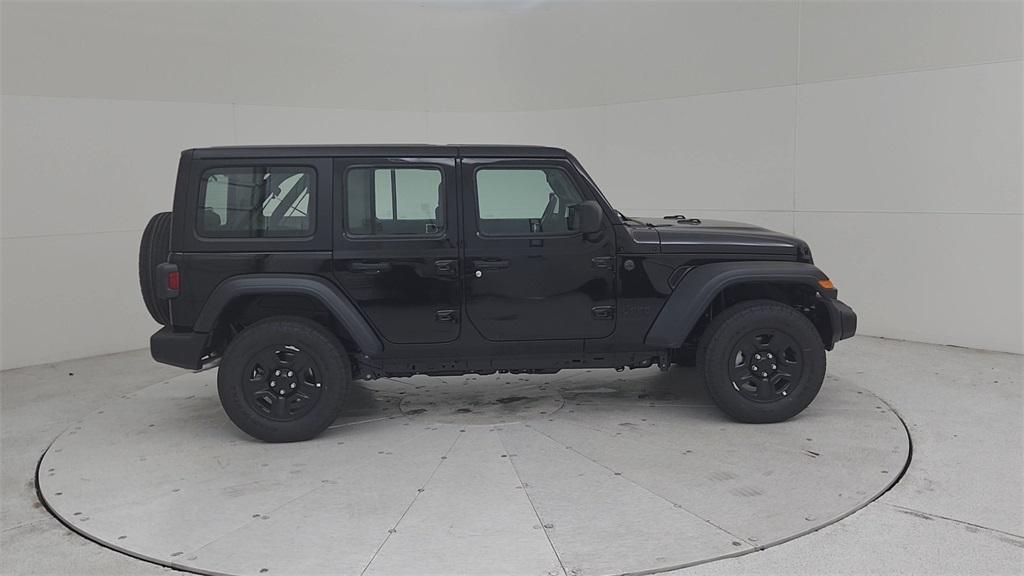 new 2025 Jeep Wrangler car, priced at $41,385