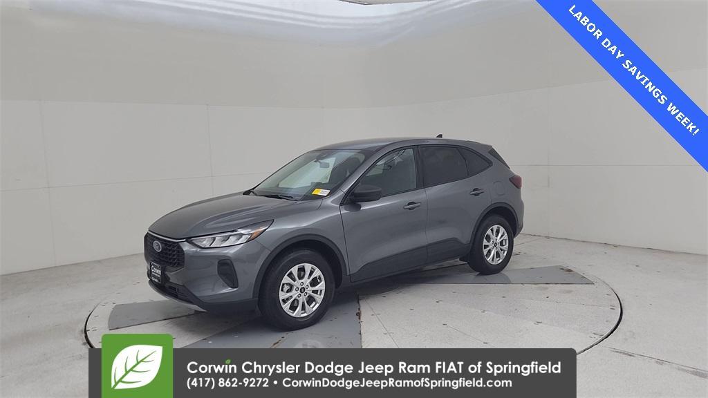 used 2025 Ford Escape car, priced at $26,500