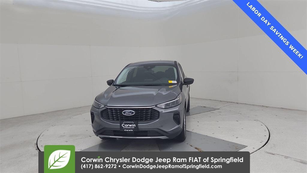 used 2025 Ford Escape car, priced at $26,500