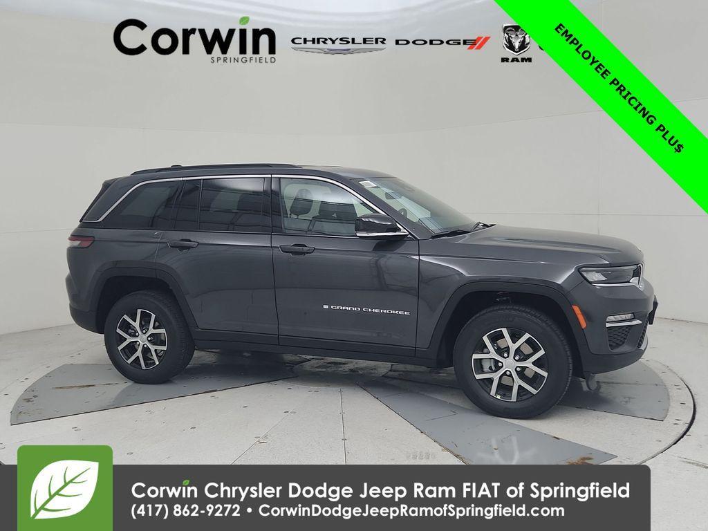 new 2025 Jeep Grand Cherokee car, priced at $44,608